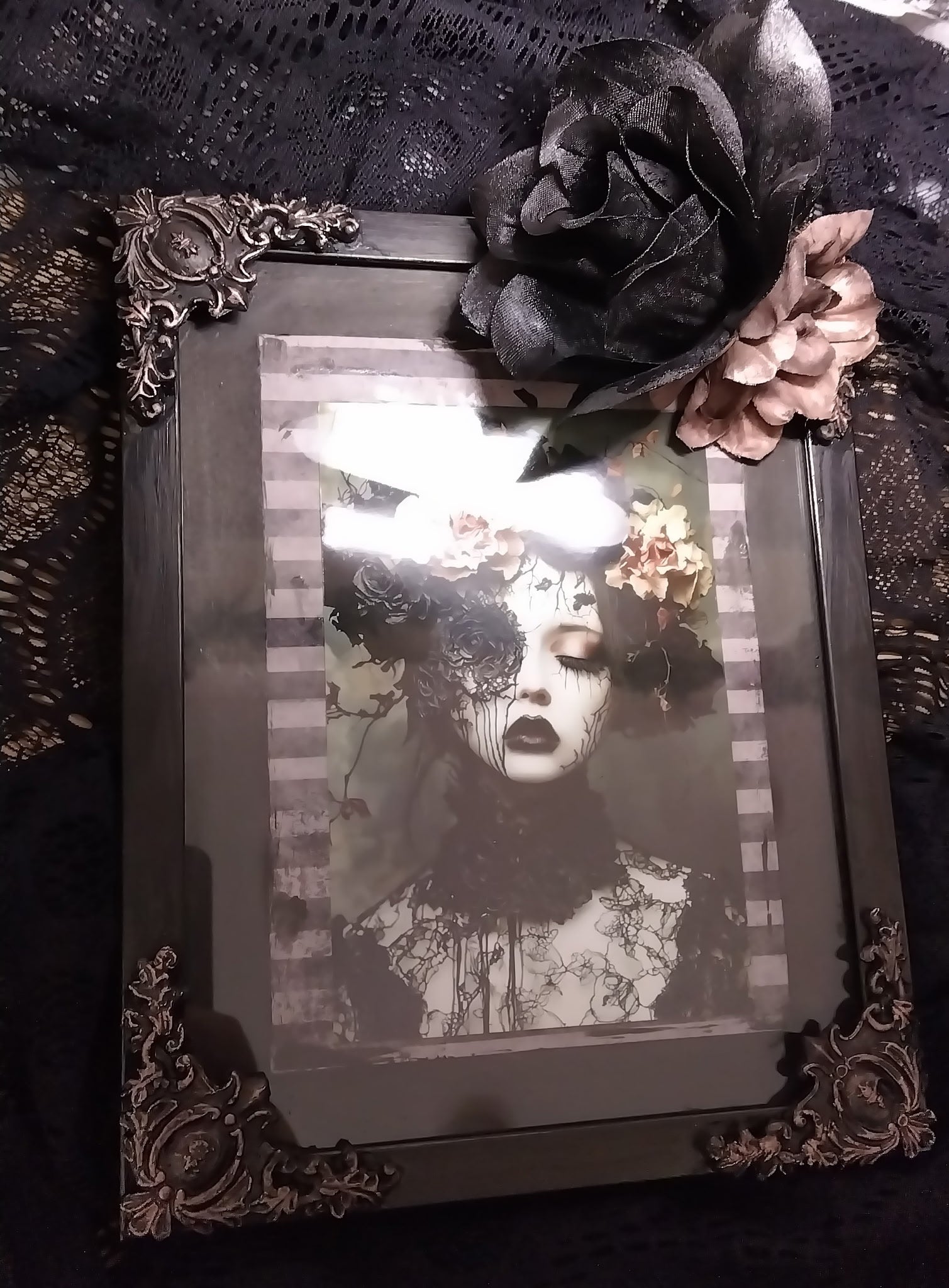 Custom framed print